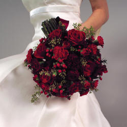 Full range of all styles and colors of bridal bouquets and wedding celebration flowers.